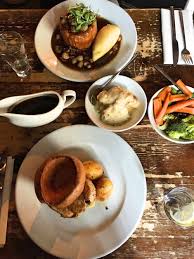 What is there to do in the area? Guy Fawkes Inn York Review Yorkshire Food Guide