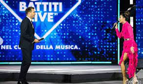 Battiti live date in definizione per lo show musicale di radio norba per l'estate 2021 che, anche quest'anno, andrà in onda su italia 1. Quando Va In Onda Battiti Live 2021 In Tv Su Italia1 Date E Cantanti