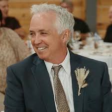 Little Charlie-Fuzzbitt: Craig Lindsay Krogan, Kyla Barr: 9781412077170:  Amazon.com: Books