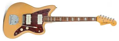 As for the sound quality itself, it comes with a distinctive set of features and it promises quite a lot in this sphere. Test Fender 60th Anniversary Jazzmaster Gitarre Bass