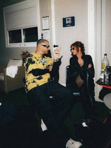Mylène Farmer prend du bon temps avec... DJ Snake 👀 Duo en vue ?
