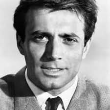 Celebrities Born in 1930