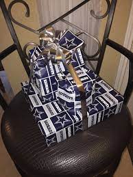 Dallas Cowboys Gift Wrapping Set Please Inbox Me For Inquiries Facebook Com Brookezaragoza1 Cowboy Gifts Dallas Cowboys Gifts Gift Wrapping
