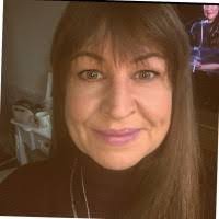 Sonja Saunders's Instagram, Twitter & Facebook