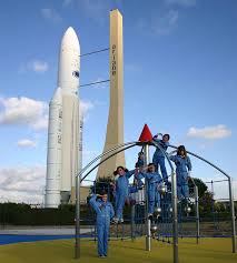 La cité de l'espace est un centre de culture scientifique créé en 1997 à toulouse. Formez Des Petits Astronautes Cite De L Espace
