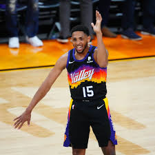 One team's bust is another team's boom. Cam Payne Heroics Not Enough To Lift Suns Over Lakers In Game 2 Bright Side Of The Sun