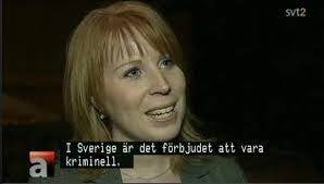 Varför säger annie lööf om och om igen att hon tillhör den breda mitten? Annie Loof Sverige Roliga Bilder Rolig Humor