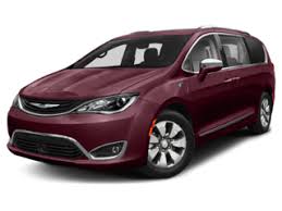 Mclaughlin cadillac is proud to serve both iowa and illinois residents. Chrysler Dodge Jeep Ram Wagoneer Dealer In Davenport Ia New Used Cars Trucks Suv S Davenport Kimberly Car City