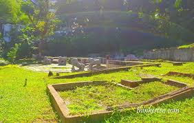 Today i used my dji pocket 2 camera to capture this video. Exploring Singapore Oldest Neighborhood Tiong Bahru