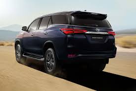 Leading online automotive marketplace in tanzania. Toyota Fortuner Images Fortuner Interior Exterior Photos Gallery