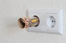 Informieren sie sich über den stromverbrauch und die stromkosten einer elektroheizung. Stromverbrauch Berechnen Tipps Formeln Verbrauch Reduzieren