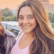 Kaylee Parrish's Instagram, Twitter & Facebook