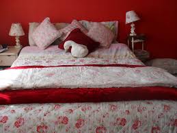Rosali Fabric Ikea Cath Kidston Bedroom She Wants Red But Wants To Keep Pink Spot