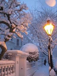 Snowy Night In London England Love Instagood Me Cute Tbt Photooftheday Instamood Iphonesia Tweegram Pico Winter Scenes Winter Scenery Snow Pictures