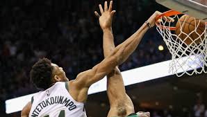 Baynes and antetokounmpo first met at the rim less then 14 minutes into the celtics. Nba Playoffs Relive Giannis Antetokounmpo S Ferocious Dunk From The Milwaukee Bucks Game 4 Win Over The Boston Celtics Sport360 News
