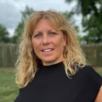 Daniel Piasecki's Instagram, Twitter & Facebook