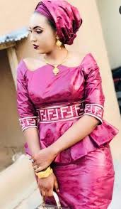 Model broderie bazin femme 2019 epingle sur model de bazin senegalais these pictures of this page are about broderie bazin femme blade kemp. Modele Bazin Femme Senegalaise