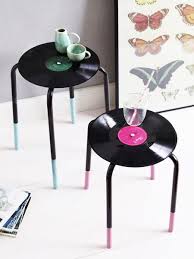 Diy Beistelltische Gestalten Mit Anleitung Diy Beistelltisch Alte Schallplatten Vinyl Platten Handwerk