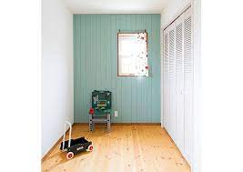 グリーンの壁がおしゃれな子供部屋 家を建てる 子供部屋 家