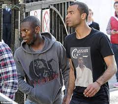 Bolton midfielder fabrice muamba has paid tribute to the london chest hospital staff after being discharged. Fabrice Muamba Starts Speaking At Hospital Daily Mail Online