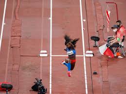 Con una marca de 14.37 m, la colombiana se ubicó de cuarta, compartiendo el grupo de finalistas con la venezolana yulimar. Fjv 1ijqgrlkom