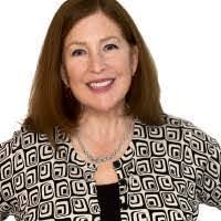 Kristi Hampton's Instagram, Twitter & Facebook