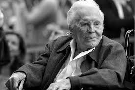 Kirk douglas ретвитнул(а) young americans for liberty. Kirk Douglas Filmlegende Wurde Bereits Beigesetzt Gala De