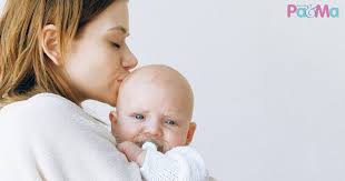 Elakkan makan atau minuman tambahan untuk bayi sebelum mereka berusia 6 bulan. Asyik Muntah Lepas Menyusu Jangan Cemas 7 Perkara Ibu Perlu Perhatikan Pa Ma
