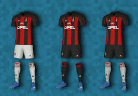 Uniforme malaga kitis dls 2021. D0desseexjdl4m