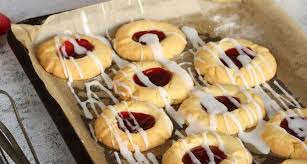 This collection of michelin star recipes aims to provide inspiration for a showstopping finish to your meal, with dessert ideas from some of italy's finest chefs. Hhqohqk8 Crhzm