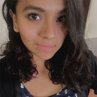 Sara Pavon's Instagram, Twitter & Facebook