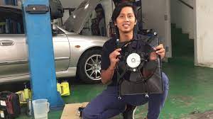 Jika tiada masalah pada motor kipas radiator,kipas akan berpusing aicond kereta ini mengalami masalah sensor suis yang berkedudukan dlm cooling coil.sensor suis ini mati tutup. 2 Cara Ringkas Untuk Check Masalah Aircond Kereta