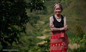 She has been tattooing for the past 80 years — including head hunters of the indigenous tribe, at the beginning of her long career. Amoutfsasahhhm