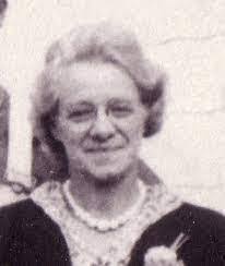 Albert Henshaw's Instagram, Twitter & Facebook