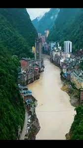 Profitez de millions d'applications android récentes, de jeux, de titres musicaux, de films, de séries, de livres, de magazines, et plus encore. Geomorphological Landscapes On Instagram Eng Yanjin Country The Narrowest Town In Yunnan Province China Surrounded By S Yunnan Beautiful Landscapes River