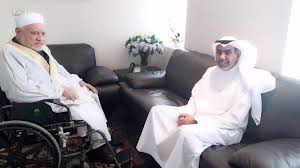 قال الدكتور أحمد عمر هاشم، عضو هيئة كبار العلماء ورئيس جامعة الأزهر الأسبق، إن زيارة أضرحة آل البيت وأولياء الله الصالحين والتوسل بهم في الدعاء لله أمر لا مانع فيه بإجماع جمهور. Ø§Ù„Ø´Ø¹Ù„Ø© Ø®Ù„Ø§Ù„ Ø§Ø³ØªÙ‚Ø¨Ø§Ù„Ù‡ Ø¯ Ø£Ø­Ù…Ø¯ Ø¹Ù…Ø± Ù‡Ø§Ø´Ù… Ù‡Ø§Ø´ØªØ§Ù‚Ø§Øª ØµØ­ÙŠÙØ© Ø¥Ù„ÙƒØªØ±ÙˆÙ†ÙŠØ© Ø´Ø§Ù…Ù„Ø© Ù…Ø³ØªÙ‚Ù„Ø©