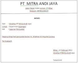 Sedangkan penggunaan surat pribadi ialah bebas dalam menggunakan kalimat bahasa yang sesuai dengan karakter penulisnya. Contoh Surat Pribadi Yang Bersifat Kekeluargaan Contoh Seputar Surat