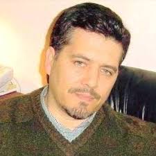 Lori Holtz (@lorishh)