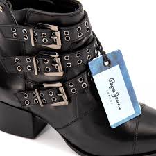 Pas d'échange boots style rangers une fermeture cassée mais qui n'empêche pas la bonne tenue de la bottines pas d'échange. Effort Christianisme Civil Pepe Jeans Bottine Lespeillasses Com