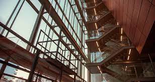 From people to fashion, politics to nature, there is something for everyone. Em Novo Predio Instituto Moreira Salles Tenta Recriar Dinamismo Das Ruas De Sao Paulo