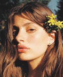 Pin By Mikaela Sundqvist On People Women Portrait Photography Aesthetic People Portrait Inspiration