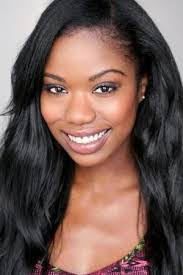 Danielle Leaf's Instagram, Twitter & Facebook