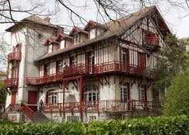 Epingle Par Marin Marais Sur Maisons Maison Pays Basque Maison Basque Pays Basque