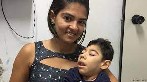 Zika virus disease is caused by a virus transmitted primarily by aedes mosquitoes, which bite zika virus infection during pregnancy can cause infants to be born with microcephaly and other congenital. Jeder Tag Ist Ein Kleiner Sieg Amerika Die Aktuellsten Nachrichten Und Informationen Dw 24 06 2019