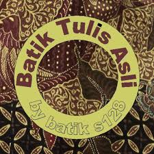 Pilihan model batik tunik terbaru pada model baju tunik batik geometric yang cocok digunakan sebagai atasan dari lengan panjang, seperempat atau pendek. Toko Batik Online 2021 Batik Solo Modern