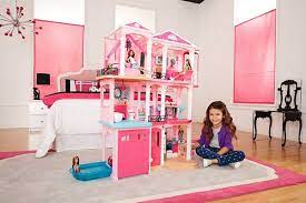 Dream house barbie girls bedroom. 12 Best Dollhouses For Kids Reviewed 2019 The Strategist