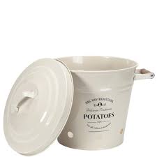 Ikea Hack Knodd Tarolo Teto Feher Http Www Ikea Com Hu Hu Catalog Products 90099049 Glassware Tableware Provence Style