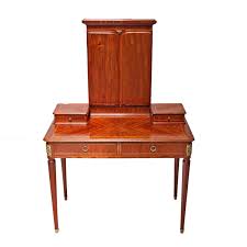 ingiliz maun tuvalet masasi tuvaletler