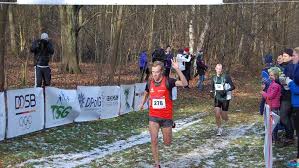 Ich erster linie bin ich mit dem triathlon verheiratet, aber hin und wieder. Martin Grau Gewinnt Polizei Crosslauf In Hamburg Hochstadt Nordbayern De