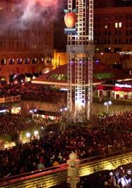 Pin On New Year Peach Drop